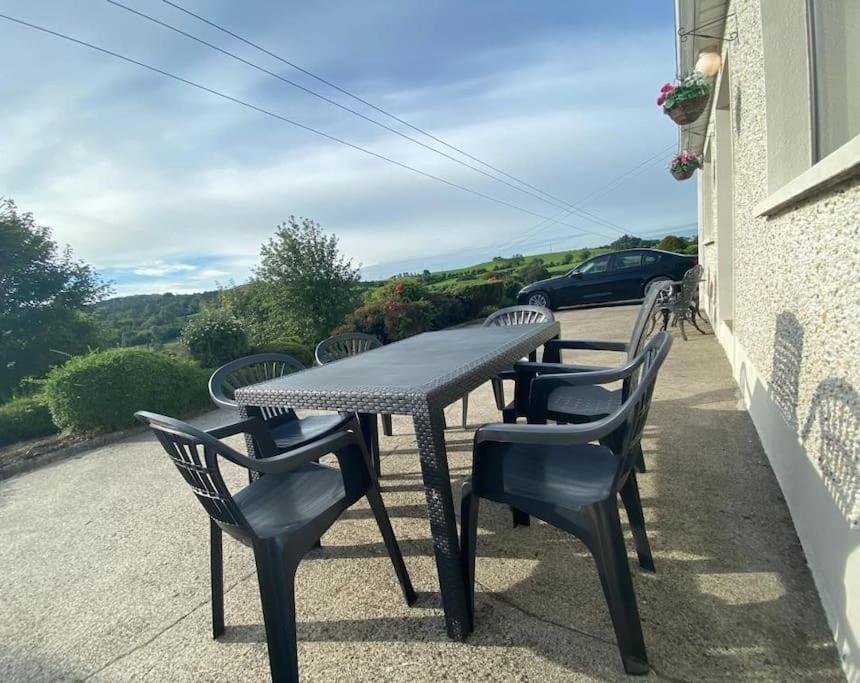 Cheerful 3 Bedroom House With Fantastic Views Shercock Extérieur photo